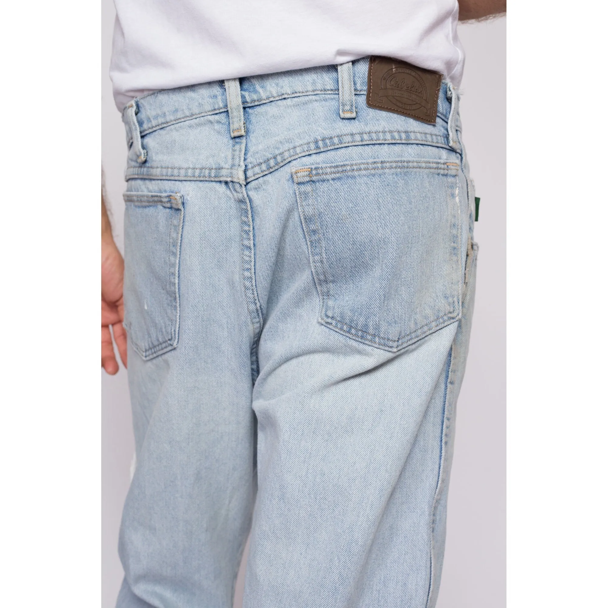 90s Distressed Light Wash Cabela's Jeans - 36x32