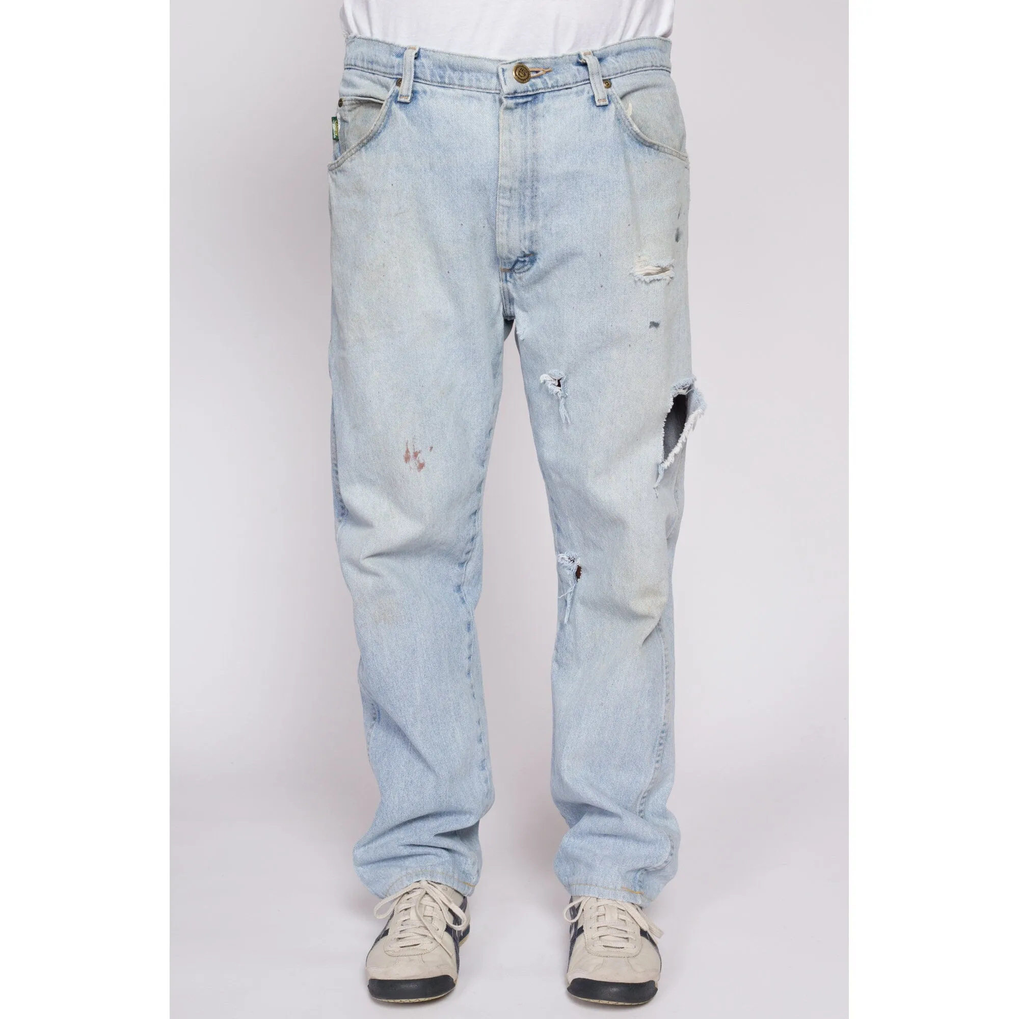 90s Distressed Light Wash Cabela's Jeans - 36x32
