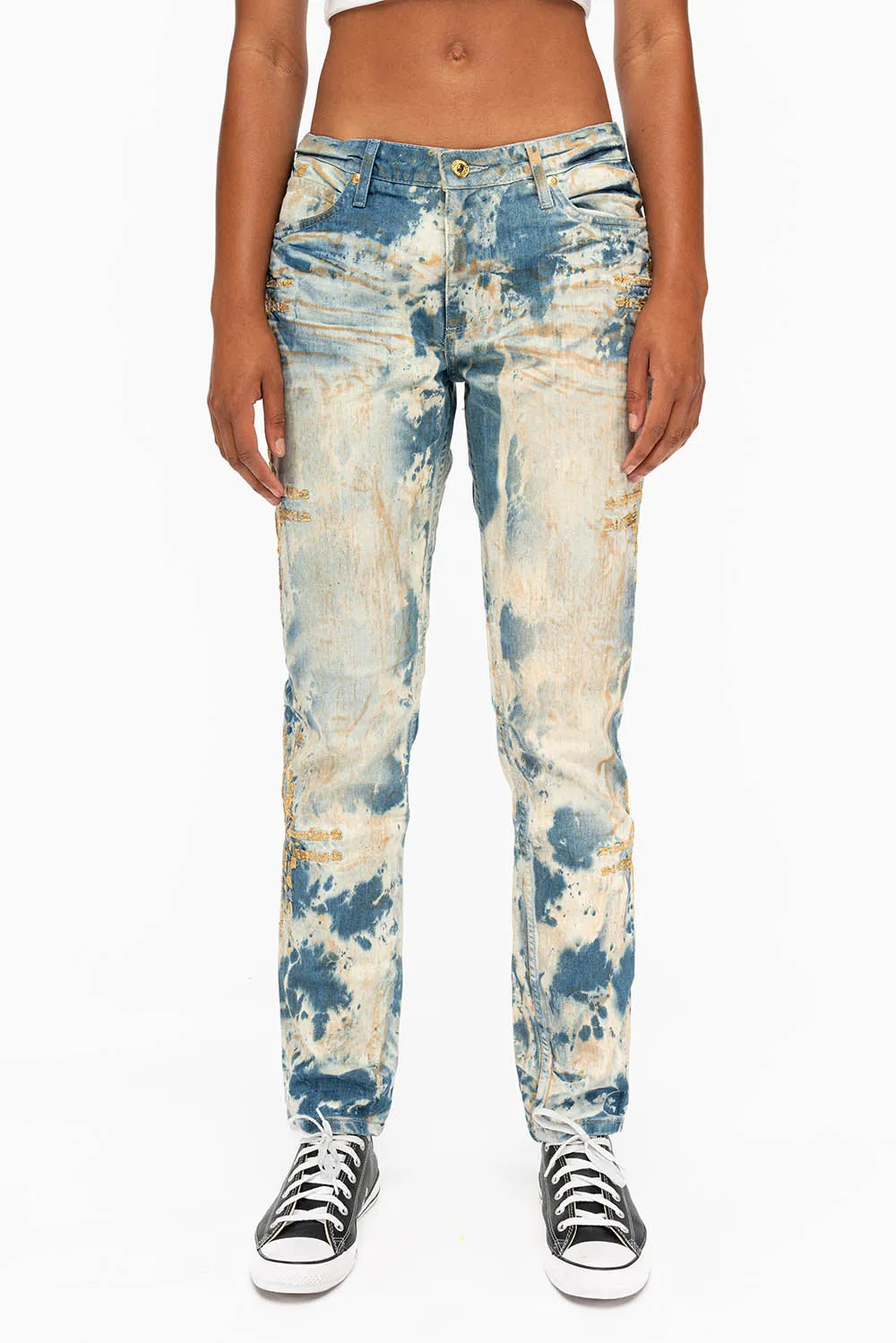 BOYFRIEND JEANS IN INDIGO JAPAN WITH CHAPA