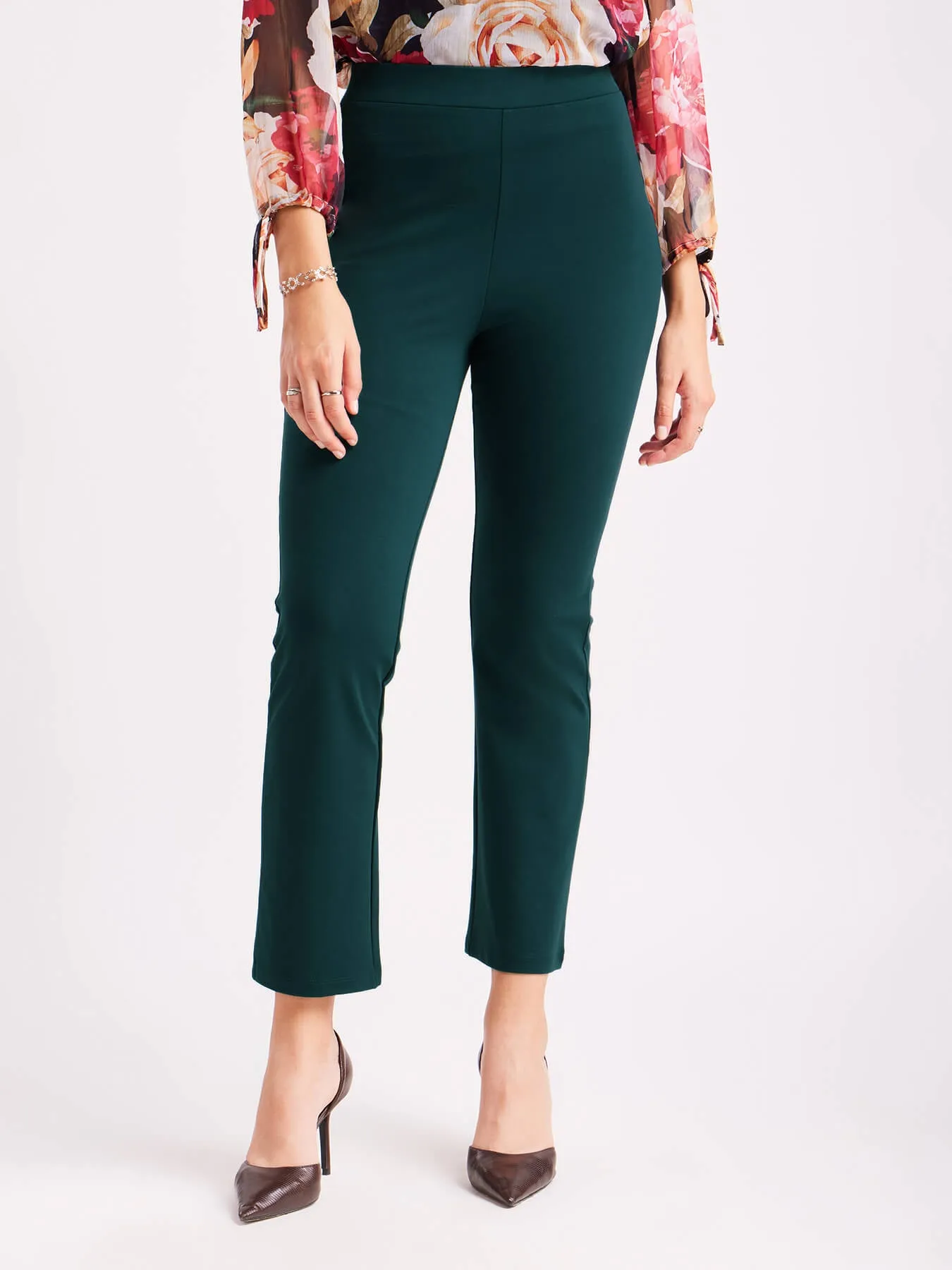 LivIn Air Bootcut Pants - Bottle Green