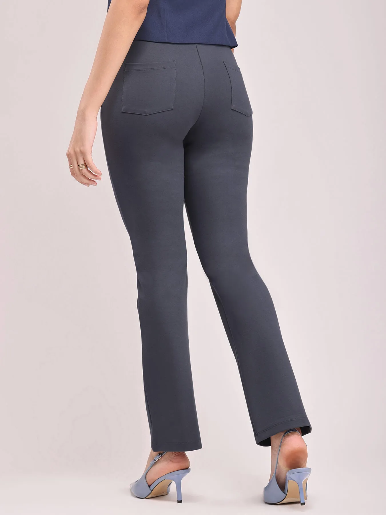 LivIn Bootcut Pants - Dark Grey