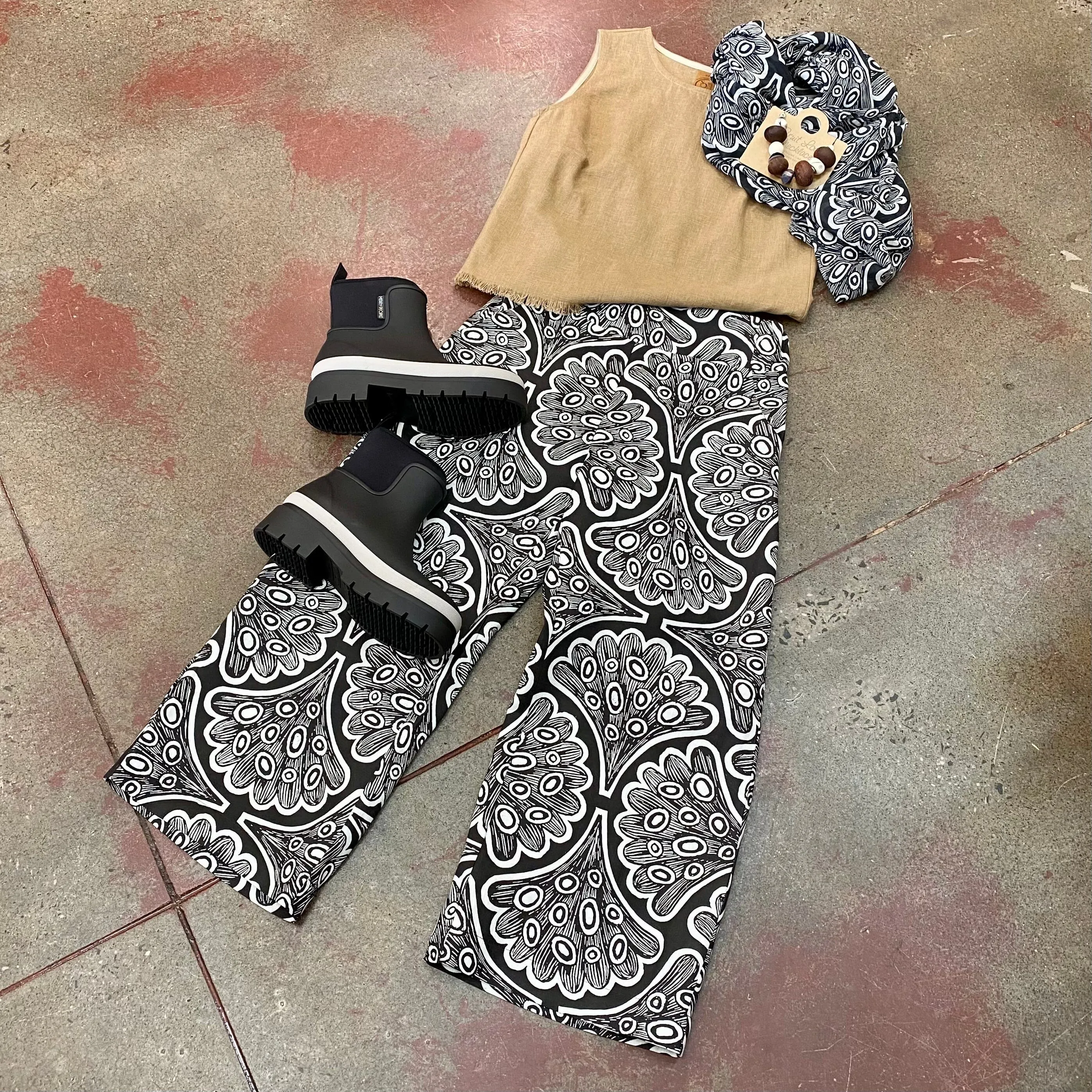Lottie Culottes - Galaxias Fish Scales