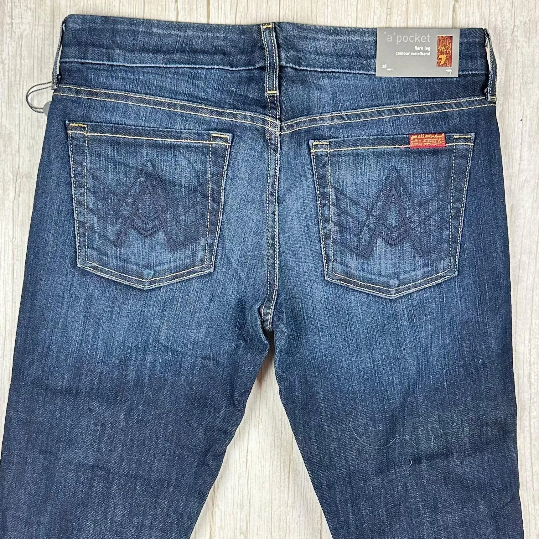 NWT- 7 for all Mankind 'A Pocket' Flare Leg Jeans Size- 28