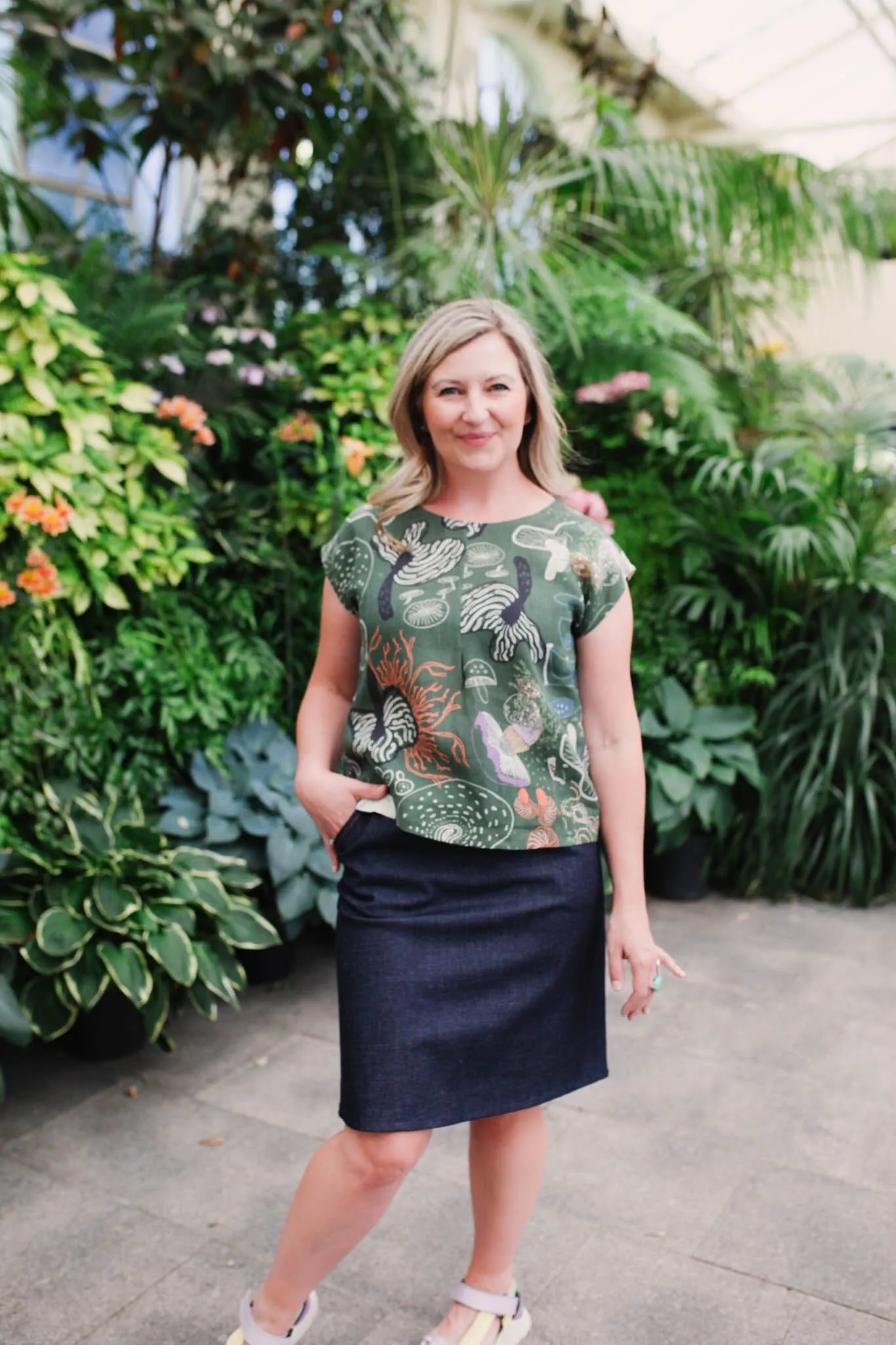 Pure Linen Mini Pleat Top - Tassie Fungi