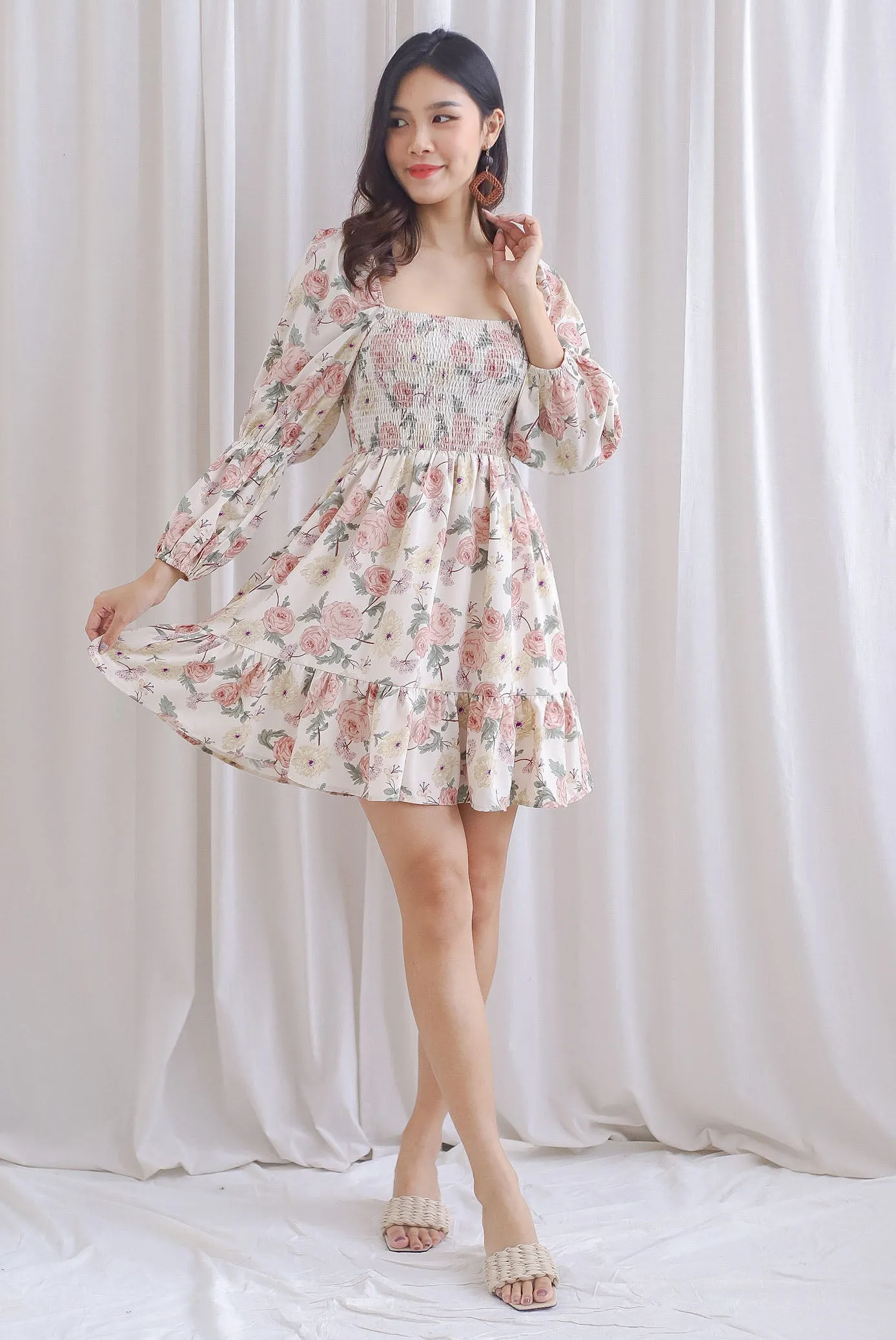 *Restocked* TDC Yumi Tiered Puffy Sleeve Dress In Cream Floral