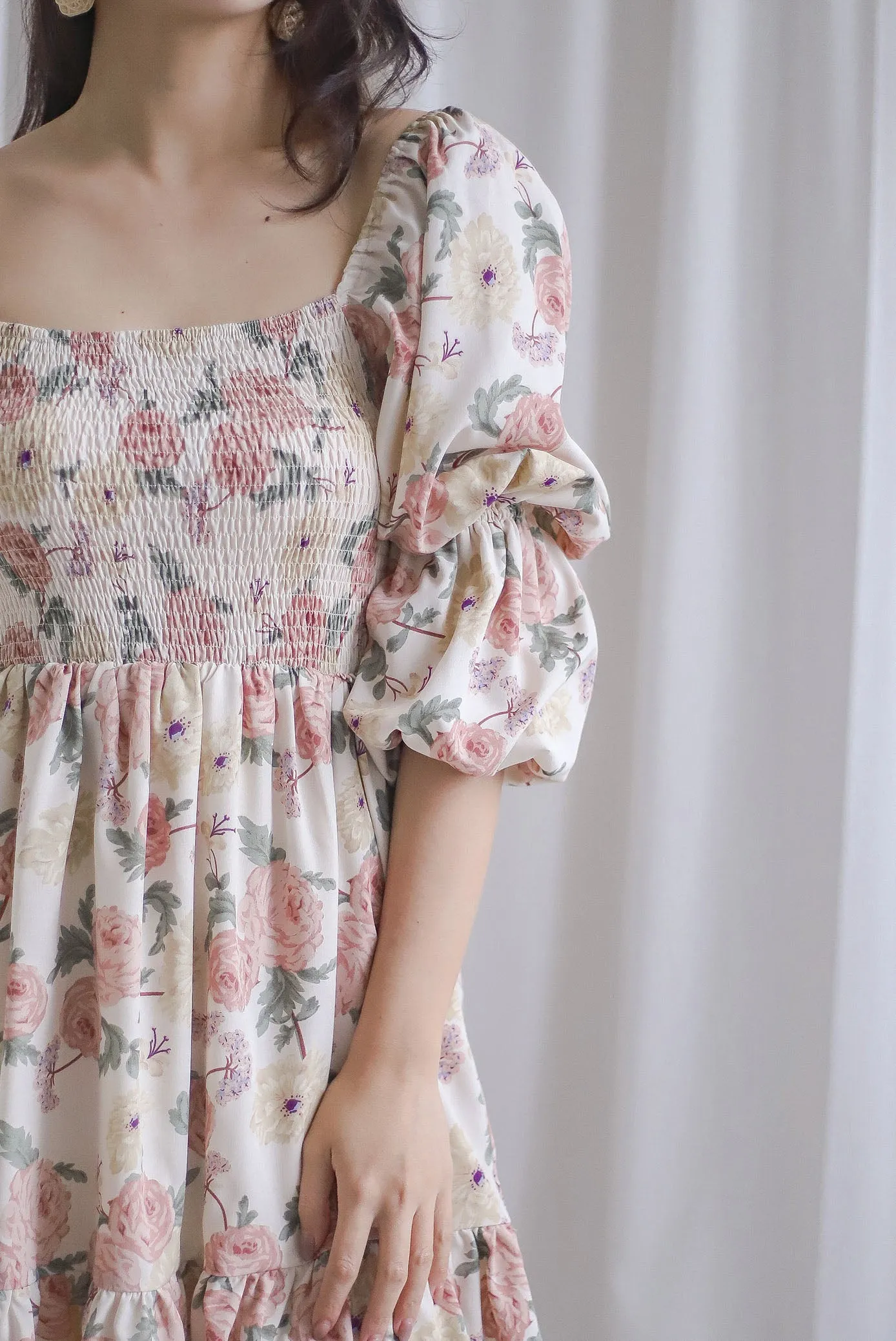*Restocked* TDC Yumi Tiered Puffy Sleeve Dress In Cream Floral