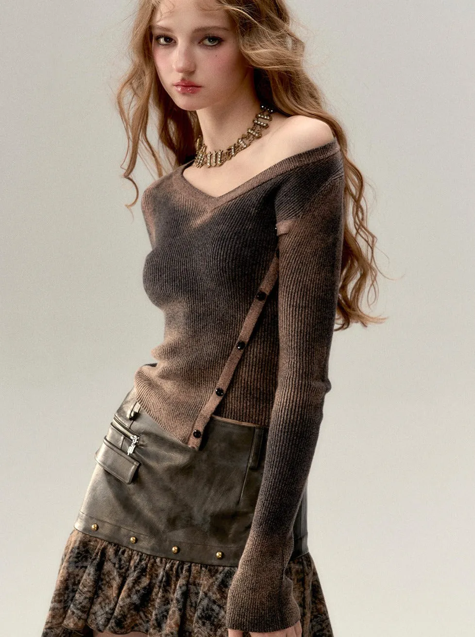 Short Slim V-Neck Button Asymmetrical Osh Top