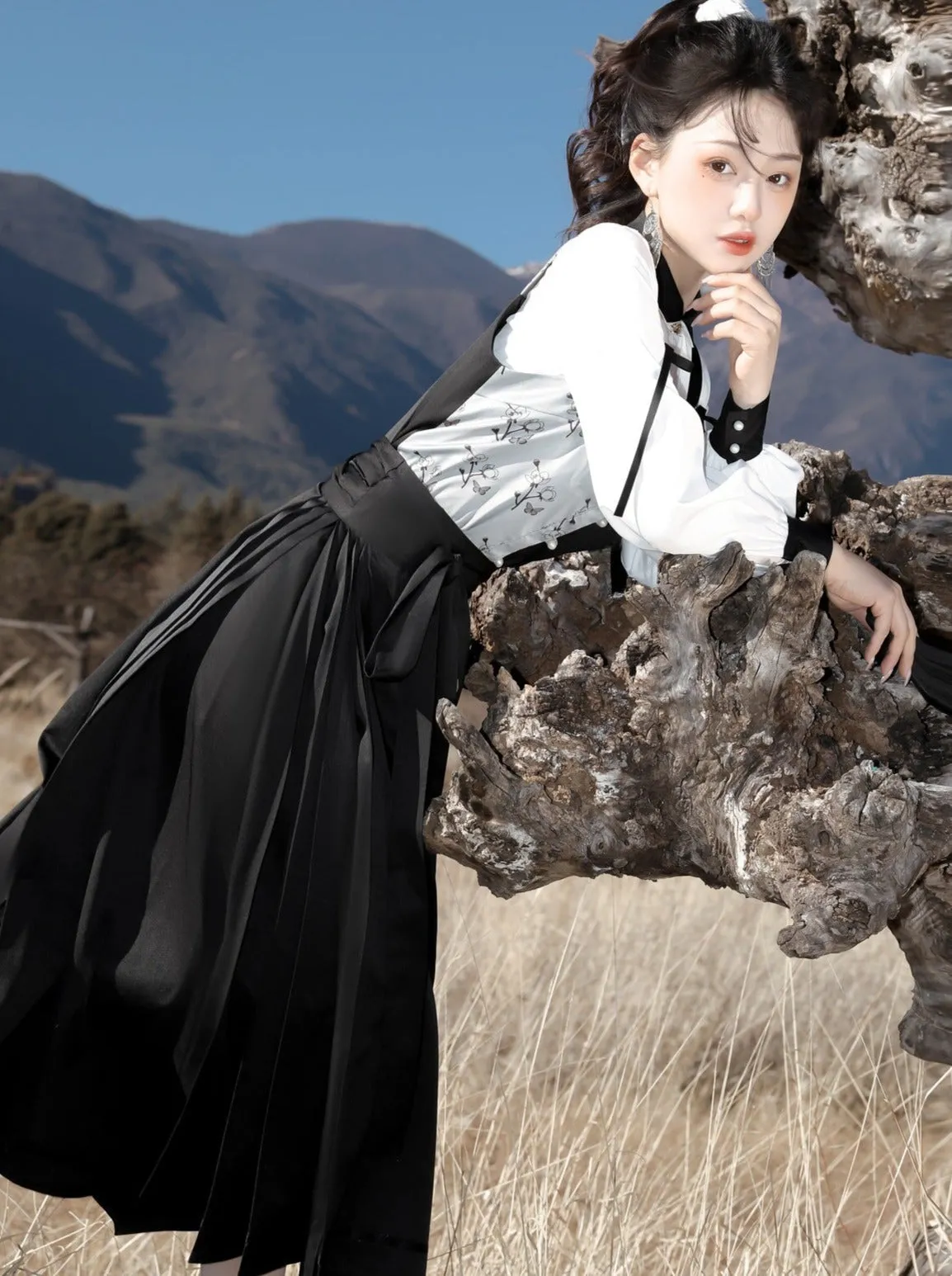 Suspenders Vest China   Blouse Flower Bi-color Asymmetrical Dark